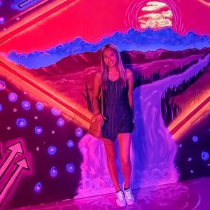 Meet your Posher, Jenae